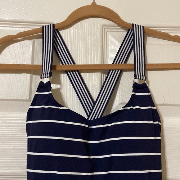 Stripes Cross Back One Piece Swimsuit NWOT - Picture 4 of 8